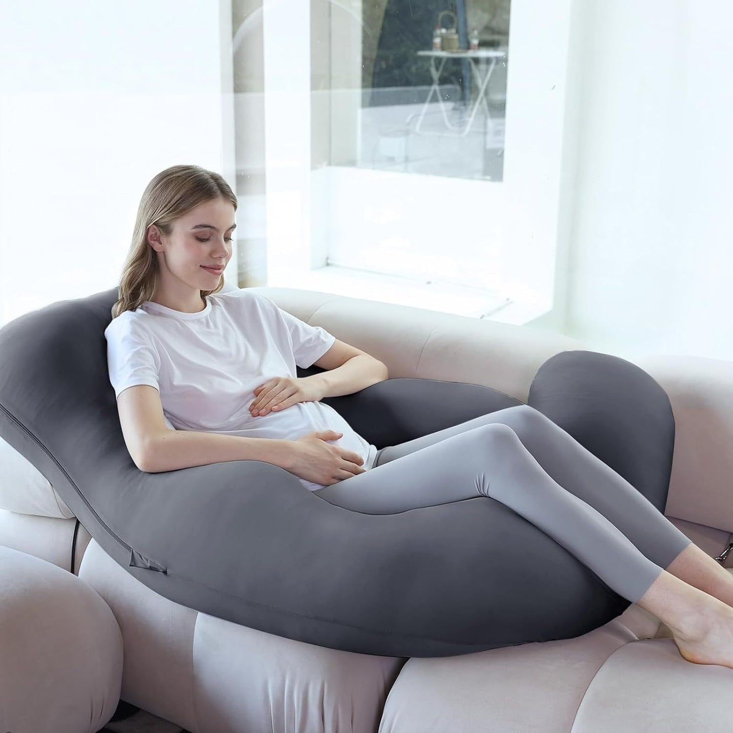 LEVORO™ Pregnancy Pillow